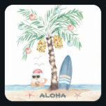 Julön Handflatan Surfan Santa Tropical Beach Fyrkantigt Klistermärke<br><div class="desc">Juldekalen (eller kuvertsälar) i surfa har en handflatan träd (dekorerad med prydnadsföremål och sträng ljus) på en tropisk ö med en ytskiva,  stjärnfisk,  sjöfåglar och tomten i havet ge Aloha-skylten. Art av KL Lagrar</div>