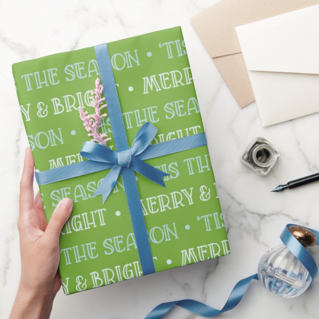Julpapper Julen Är Glad Och Ljus Grön (Gifting)