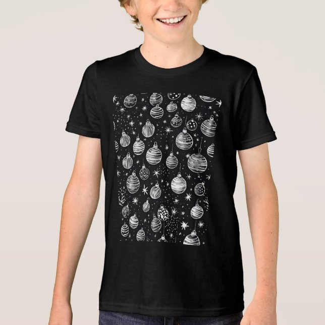 Julprydnadsföremål i Black & White Line Art T Shirt (Framsida)