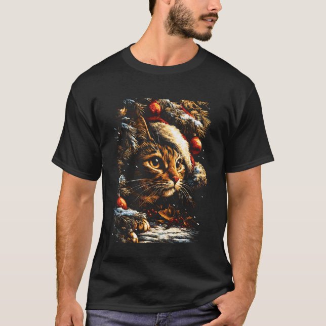 Julrandig katt med tomteluva festlig vinter  t shirt (Framsida)