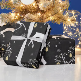Julrenens Helgdag som omsluter papper Presentpapper