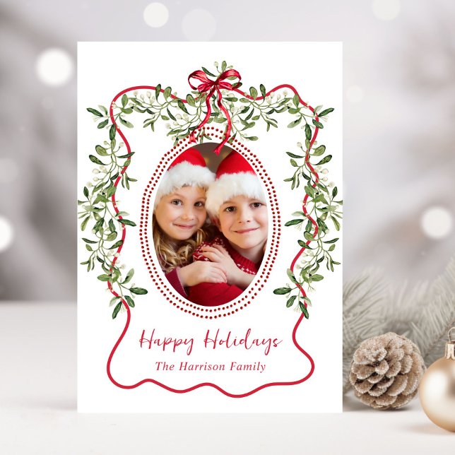Julrött Vågigt Ram Bow Greenery Photo Julkort (Share the love and warmth of the holiday season with this personalized photo Christmas card)