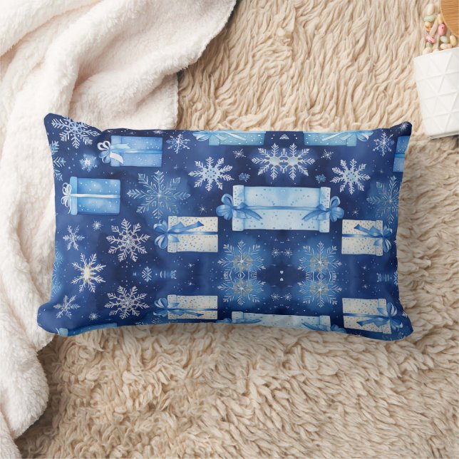 Julskrapa | Blue Winter Snowflake Lumbarkudde (Filt)