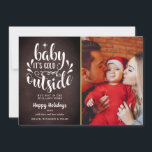 Julskript Boho Chalkboard Photo Julkort<br><div class="desc">En ritbordsdesign för helgdag av foton som du kan anpassa med ditt favoritfoto,  ditt meddelande,  namn och år på en kalkylbords bakgrund. De omvända funktionerna som faller snöflingor på en matchande kritersbakgrund. Designad av Thisisnotme©</div>