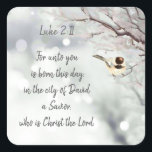 Julskript Luke 2:11 Winter Chickadee Fyrkantigt Klistermärke<br><div class="desc">God jul Scripture Luke 2:11 med Winter Frosty Träd Chickadee Bird</div>