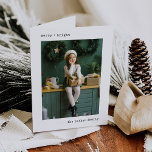 Julskrivmaskin | Svartvit med foton Helgkort<br><div class="desc">De här enkla och minimalistiska vikbara helgdagskorten i julklapp innehåller två av dina favoritfoton i din familj,  tillsammans med namn och ord "merry   bright" i svart skrivmaskin. Du kan ändra detta till valfri hälsning,  och det finns utrymme för ett personligt kort-meddelande inuti kortet.</div>