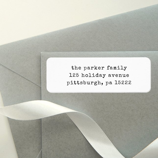 Julskrivmaskin | Svartvit Returadress Etikett (A simple, vintage black and white address label with typewriter text for a nostalgic Christmas look)