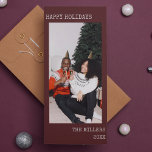 Julskrivmaskin Text Maroon Minimalist Photo Julkort<br><div class="desc">Skicka dina semesterhälsningar i stil med det här maronminimalistiska skrivmaskinsmexten Julkort,  helgdag! Helt anpassade,  du kan ändra inslag så att det stämmer överens med din vision! ・ Tittar för något lite annorlunda? Skicka ett meddelande eller ett e-postmeddelande till oss stuffbystuff.shop@gmail.com för anpassad design!</div>