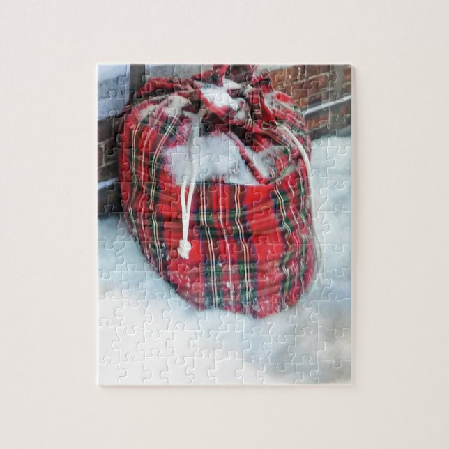 Jultomten Bag i snö Pussel (Vertikal)