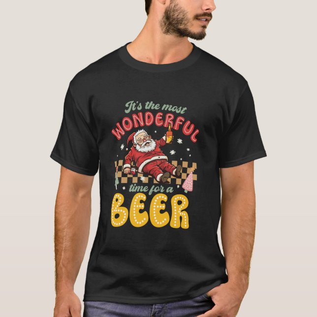 Jultomten Drinking Beer Wonderfu T Shirt (Framsida)