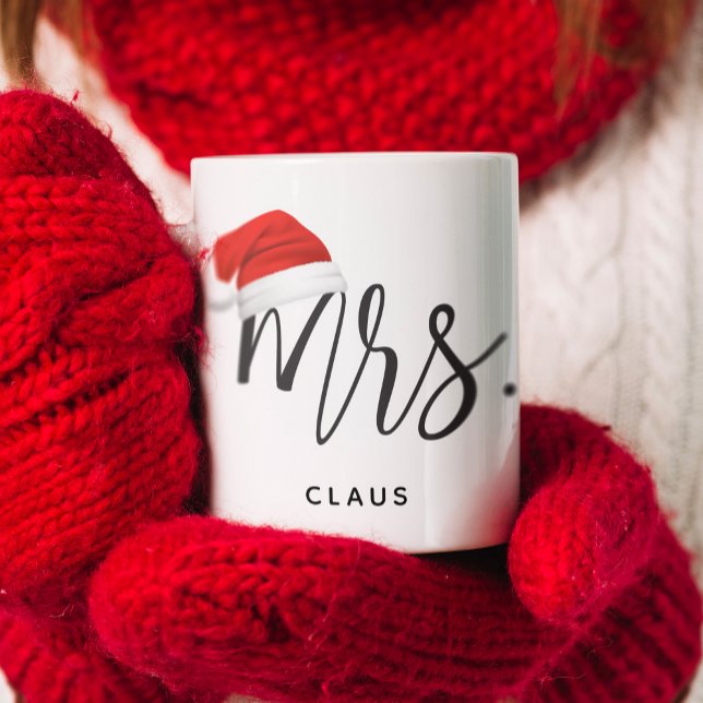 Jultomten Hat Namn Kaffemugg (Hand Lettered Mrs. with a Santa hat. Keep it as Mrs. Claus or change it to your last name.)