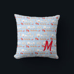 Jultomten kommer med Rener Monogram Mindre Kudde<br><div class="desc">Kasta upp ditt hem,  kontor,  rum eller ditt barns rum med lite Julgran helgdag cheer. Dekorativ kudde har tomten som kommer till stan. Lägg till ditt monogram för anpassning. Underbar för barn eller grabben i dig! Version 2 - mindre.</div>