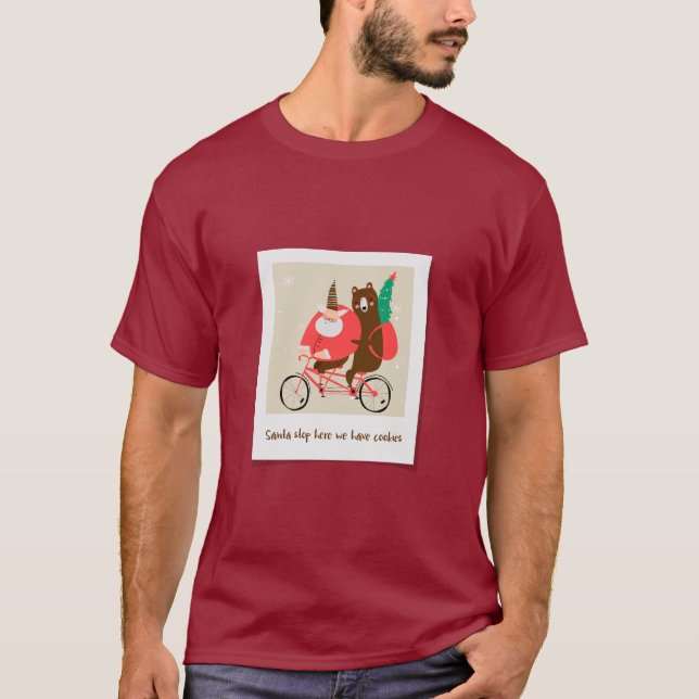 Jultomten Riding Bike Bear T Shirt (Framsida)