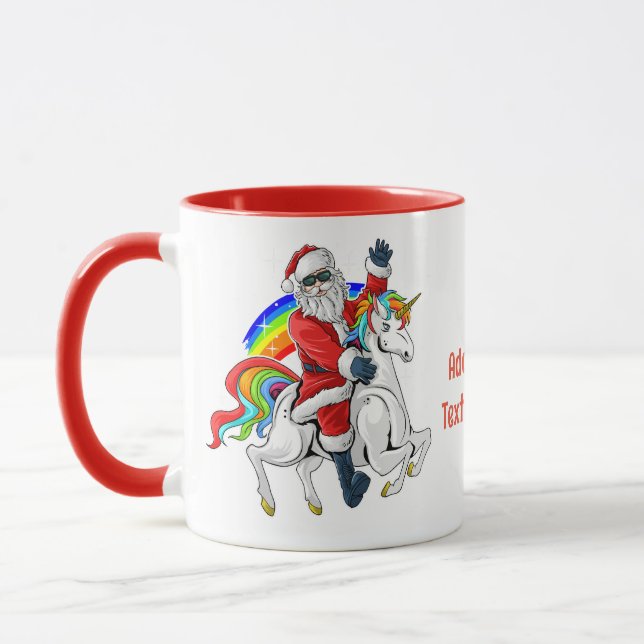 Jultomten Riding Unicorn Julafton Rainbow Mugg (Vänster)