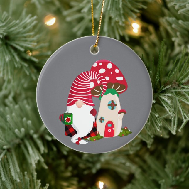 jultomtens festliga Helgdag tillför stämning Julgransprydnad Keramik (Träd)