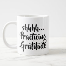 Jumbo shhh... Practicerar Gratitude Mugg