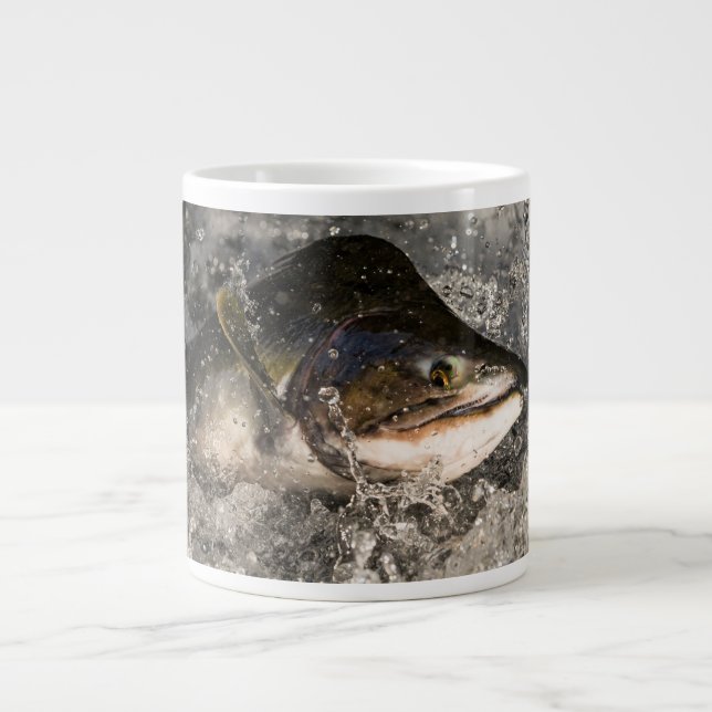 Jumping Salmon Jumbo Mugg (Framsidan)