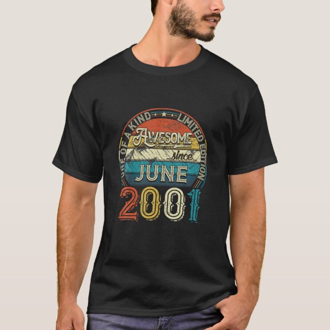 June 2001 Begränsad Edition Outfit Retro 20th Bday T Shirt (Framsida)