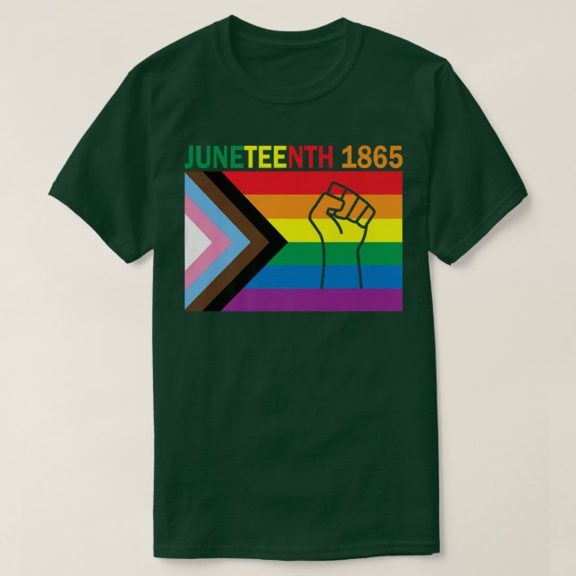 Juneteenth 1865 Fist Rainbow Flag Gay Pride Month  T Shirt (Design framsida)