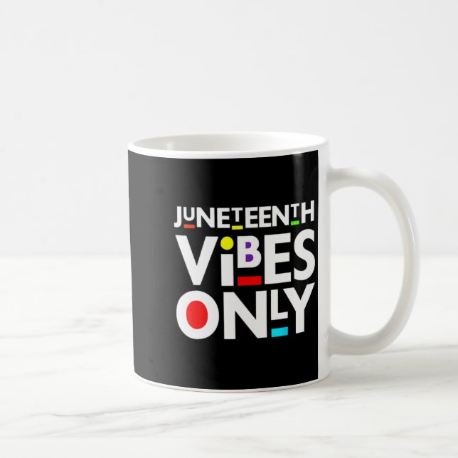 Juneteenth-stämning endast melanin svarta män kvin kaffemugg (Höger)