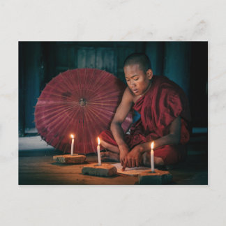 Junger Mönch i den Tempeln von Bagan Postkarte Vykort