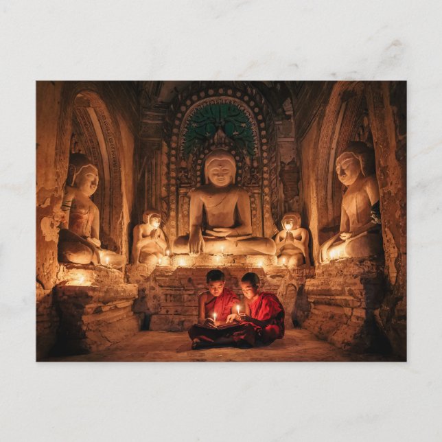 Junger Mönch in den Tempeln von Bagan Postkarte Vykort (Framsida)
