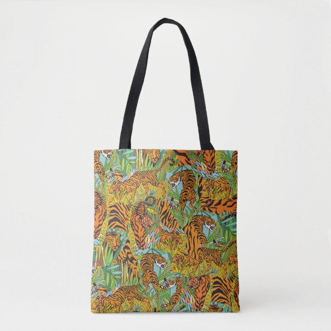 Jungle Majesty: Tigers Amidst Greenery Tygkasse (Framsida)