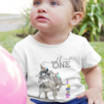 Jungle Safari Vild En Födelsedagsfest Djur T Shirt<br><div class="desc">Den här designen kan vara personlig i det område som tillhandahålls genom att ändra fotot och/eller text. Du kan också anpassa den genom att klicka för att anpassa ytterligare alternativ och ta bort eller ändra färg i bakgrunden, lägga till text, ändra texten färg eller stil eller ta bort texten för...</div>
