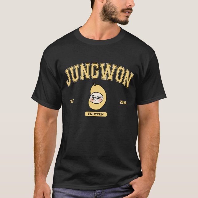 Jungwon T Shirt (Framsida)