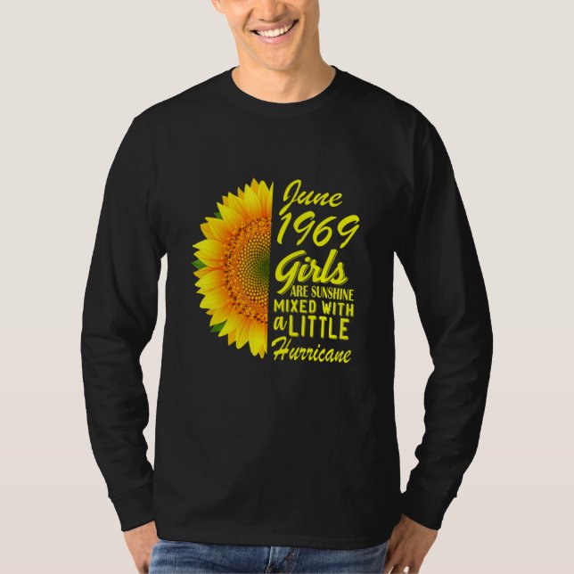 Juni Flickor 1969 Solros 53:e födelsedagen T Shirt (Framsida)