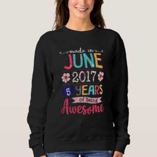 Juni Flickor 2017 Femte födelsedagen, 5 år gammal T Shirt
