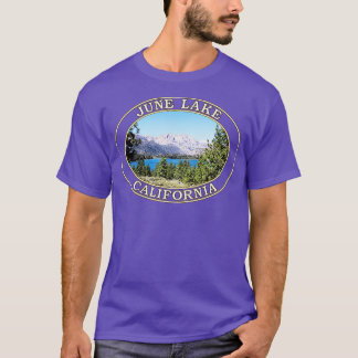Juni Sjö och Östra Sierra Nevada-bergen i J T Shirt