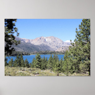 Juni Sjö & Östra Sierra Nevada Mountains, CA Poster