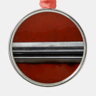 Junk Yard vintage bil, Red and Silver Old Paint Julgransprydnad Metall