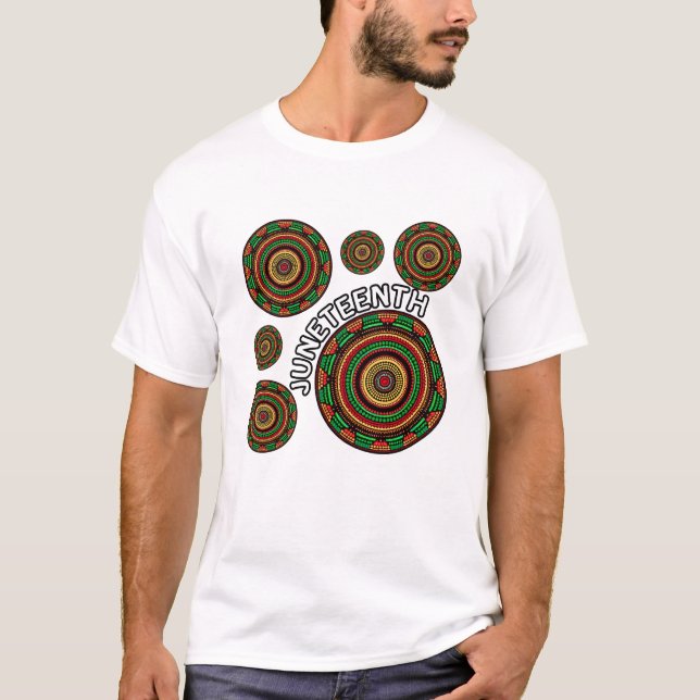 Junttonde mandala Traditionella afrikanska mönster T Shirt (Framsida)