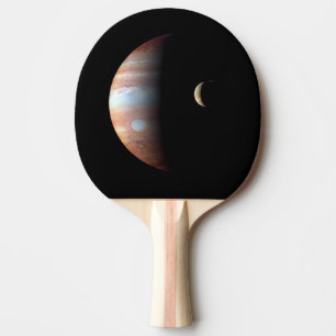 Jupiter Gas Giant Planet & Io Galilean Måne Pingisracket