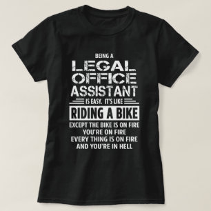 Juridisk assistent t shirt