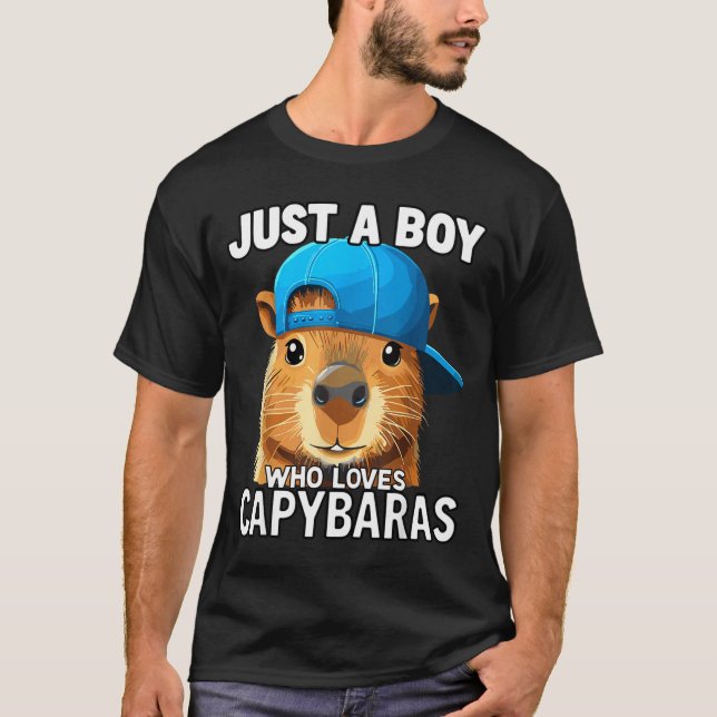 Just A Boy Who Loves Capybaras  T Shirt (Framsida)