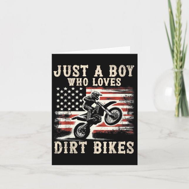 Just A Boy Who Loves Dirt Bikes American Flag Moto Kort (Framsida)
