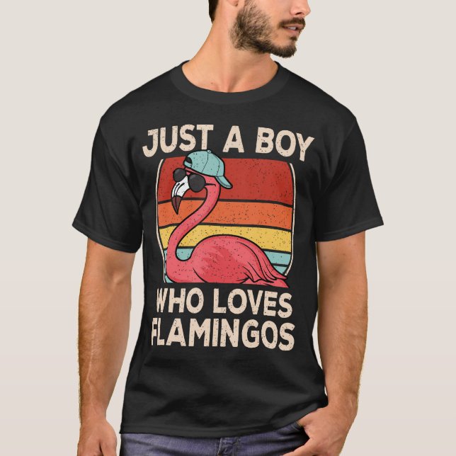 Just A Boy Who Loves Flamingos Retro Flamingo Love T Shirt (Framsida)