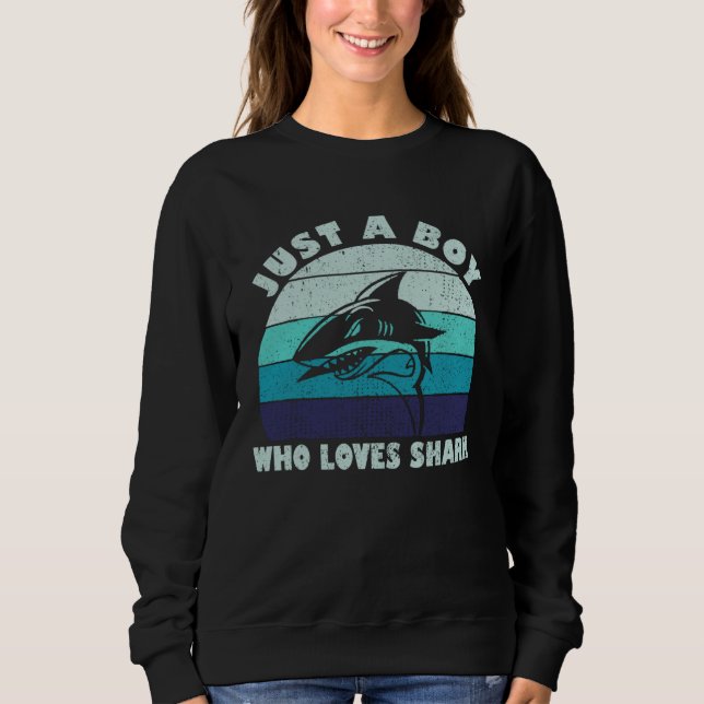 Just A Boy Who Loves Sharks Love Ocean Shark T Shirt (Framsida)