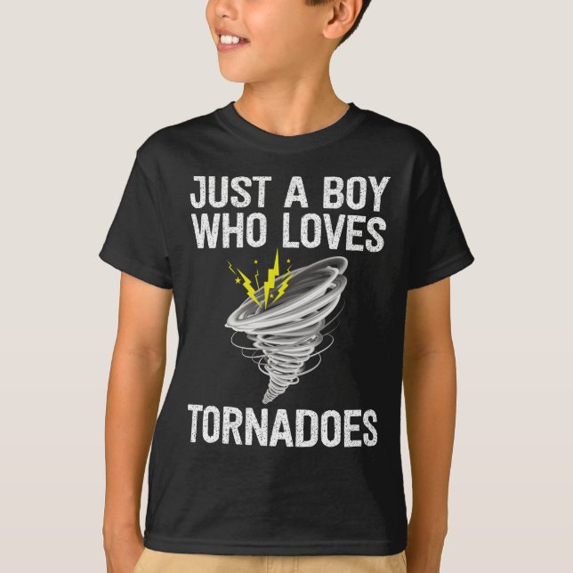 Just a boy who loves tornadoes lightening Thunder T Shirt (Framsida)