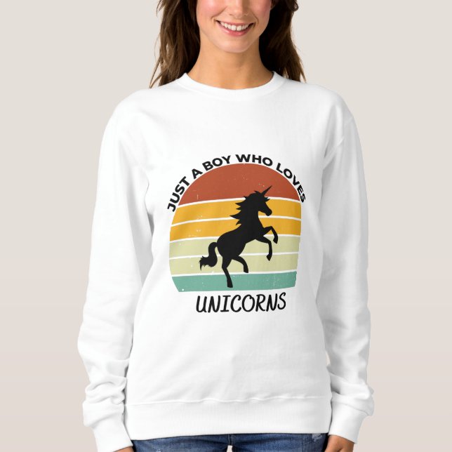 Just a Boy who loves unicorns T Shirt (Framsida)