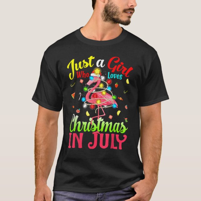 Just A Girl Who Loves Christmas In July Flamingo T Shirt (Framsida)
