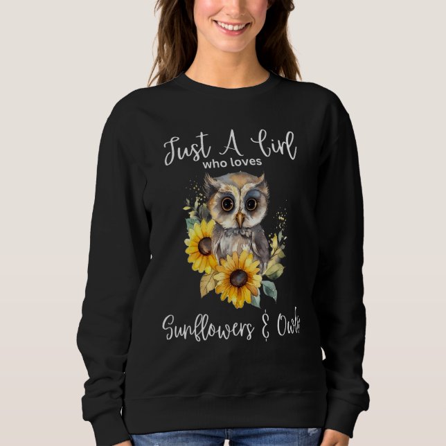 Just A Girl Who Loves Owls And Sunflowers 1 T Shirt (Framsida)