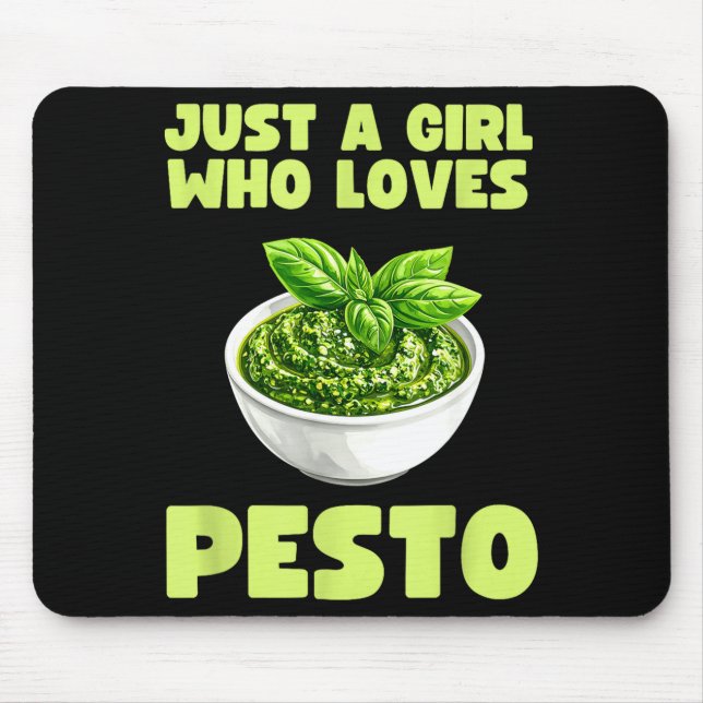 Just A Girl Who Loves Pesto Basil Pasta Italian Ad Musmatta (Framsidan)