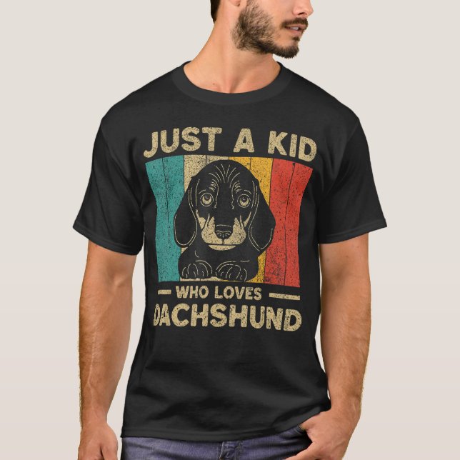 Just A Kid Who Loves Dachshund for Kids T Shirt (Framsida)