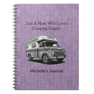 Just A Mom Who Loves Camping Deeply Outdoor Life Anteckningsbok