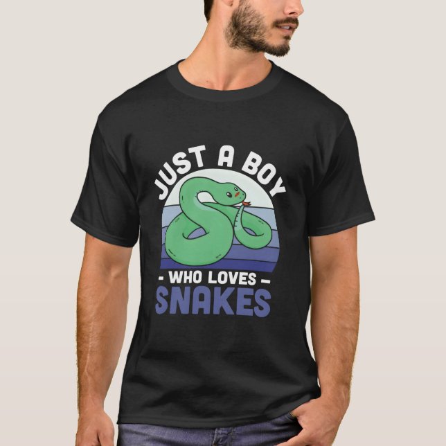 Just A Who Loves Snakes Reptile Serpent T Shirt (Framsida)