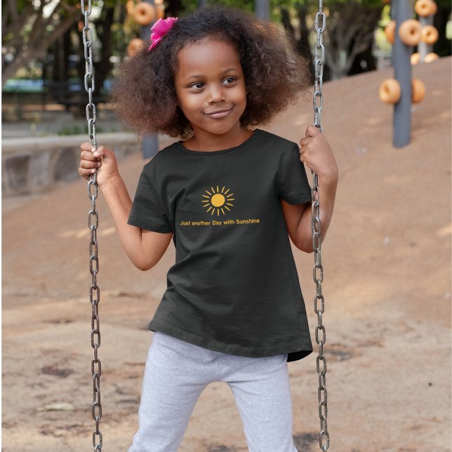Just another Day with Sunshine T Shirt (Skapare uppladdad)